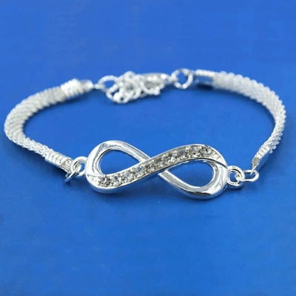 INFINITY SILVER DIAMOND BRACELET - Picture 4 of 8